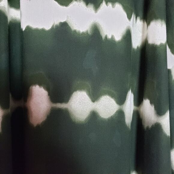 Entro Cold Shoulder Tie Dye Dress - M - Picture 3 of 6